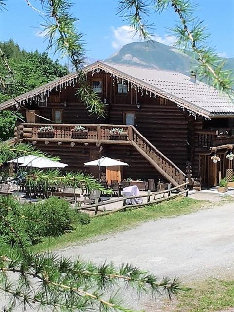 Chalet Le Ranch เลส์เดอซาลป์ ภายนอก รูปภาพ